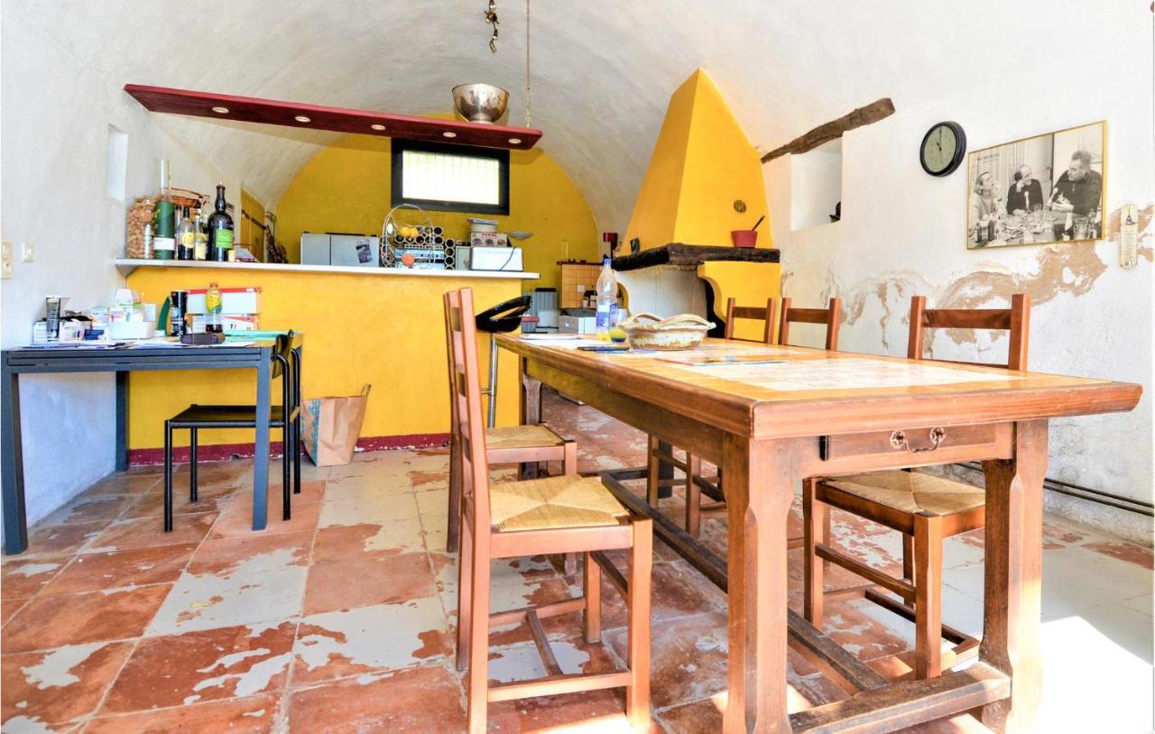 Stunning Home In St-Hippolyte-Du-Fort With Wifi Saint-Hippolyte-du-Fort Buitenkant foto